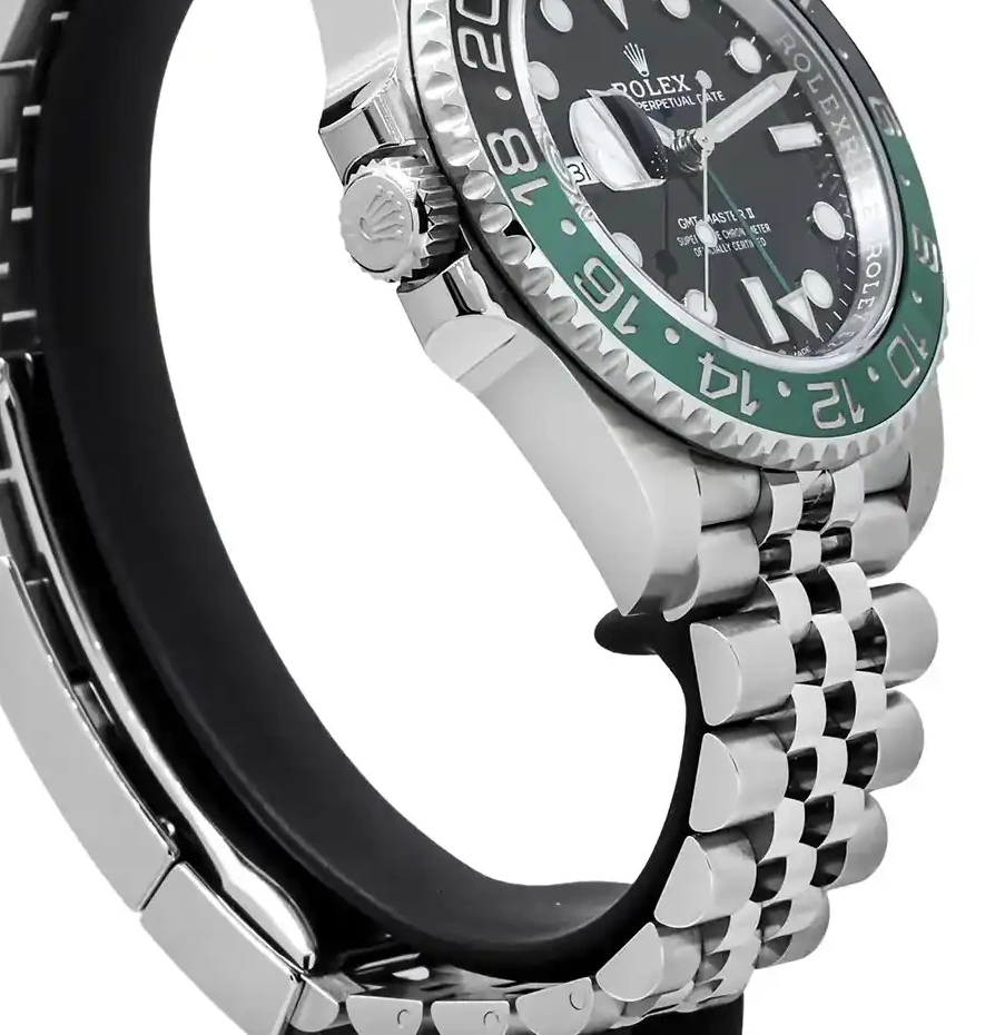 Prestigious Jewellers Rolex GMT-Master 126720VTNR 40mm II 0619